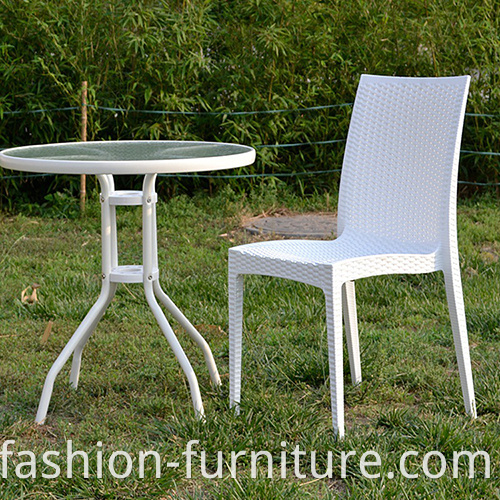 plastic dining chair